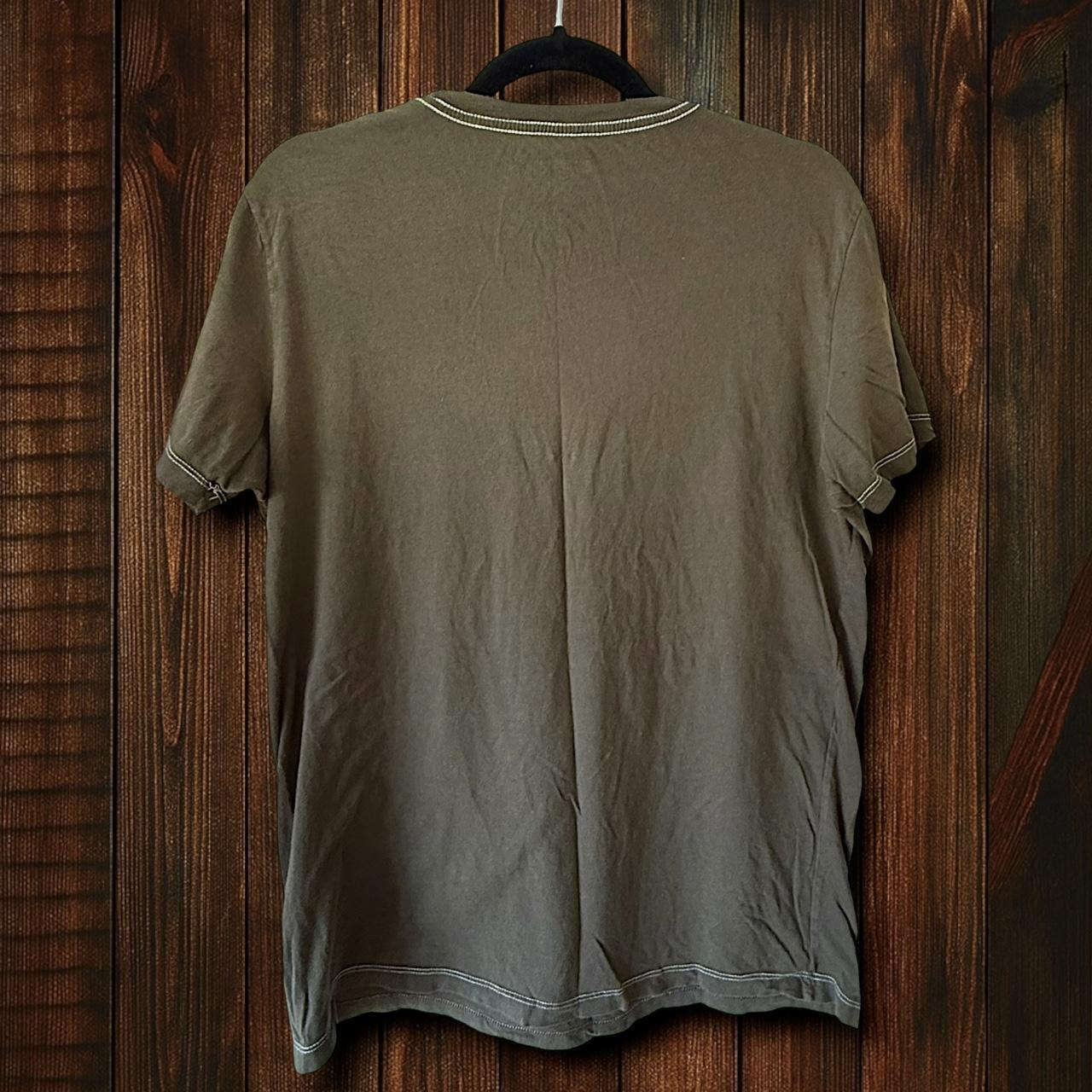 (SIZE L) True Religion T Shirt