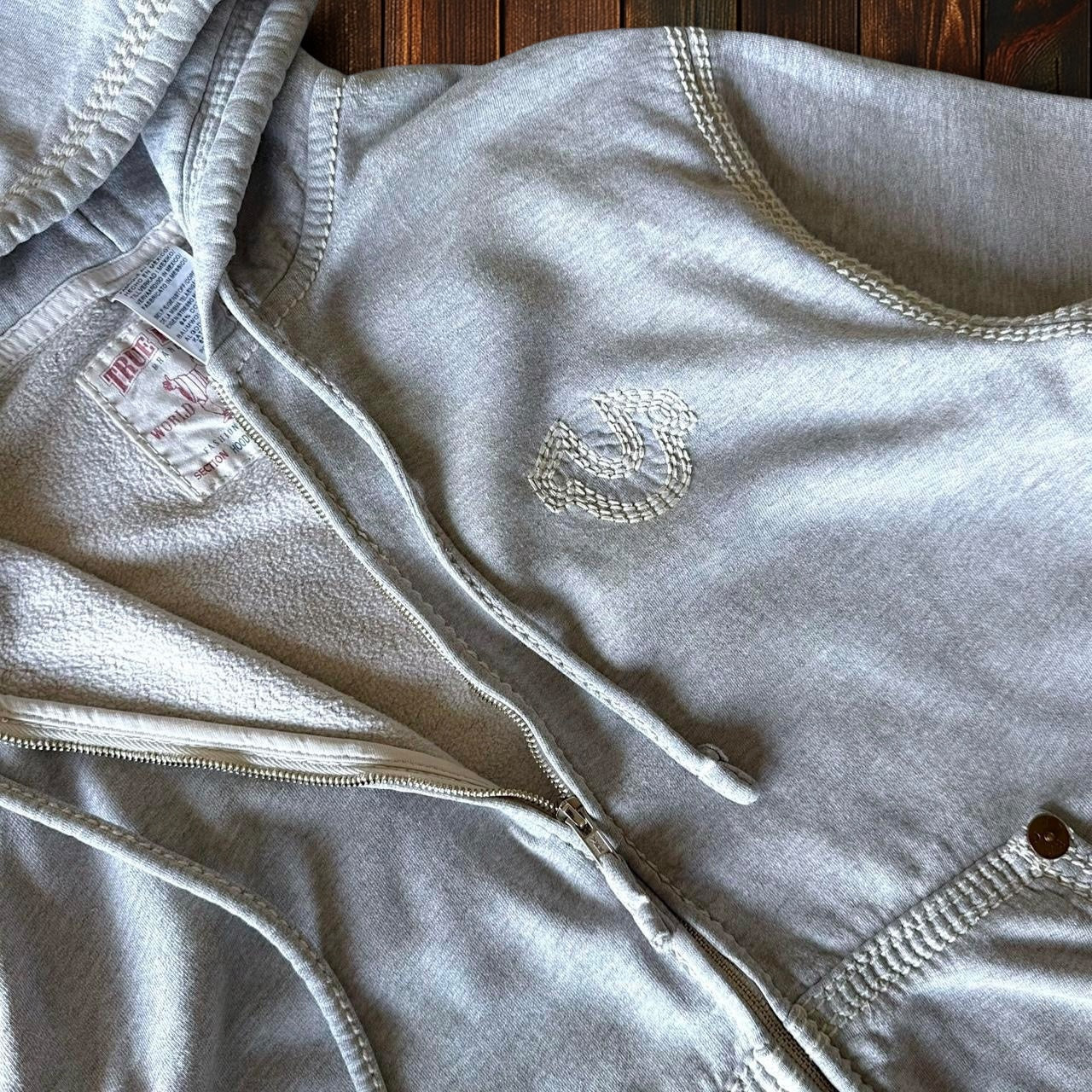 (size xl) true religion hoodie